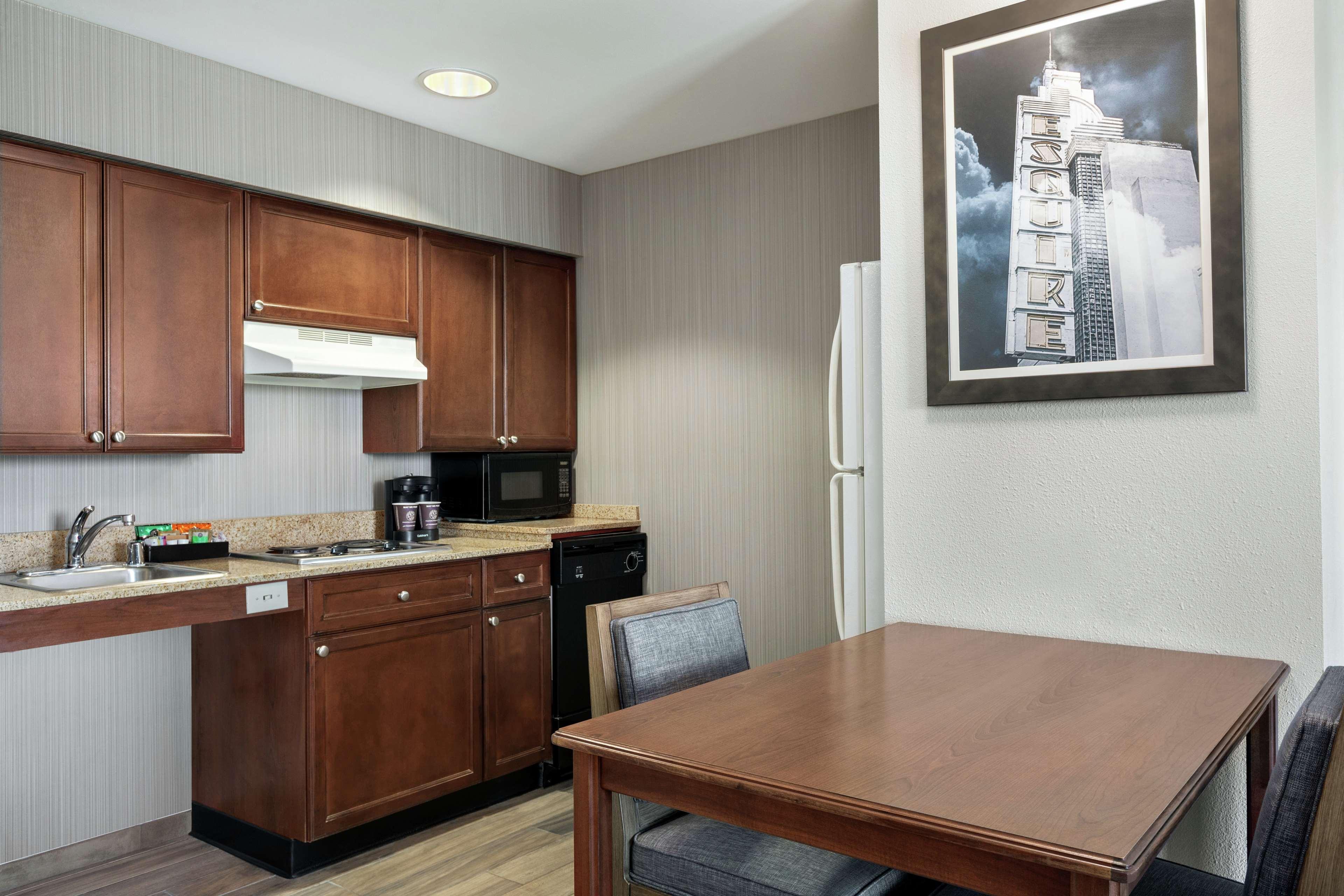 Homewood Suites By Hilton Sacramento/Розвилл Экстерьер фото