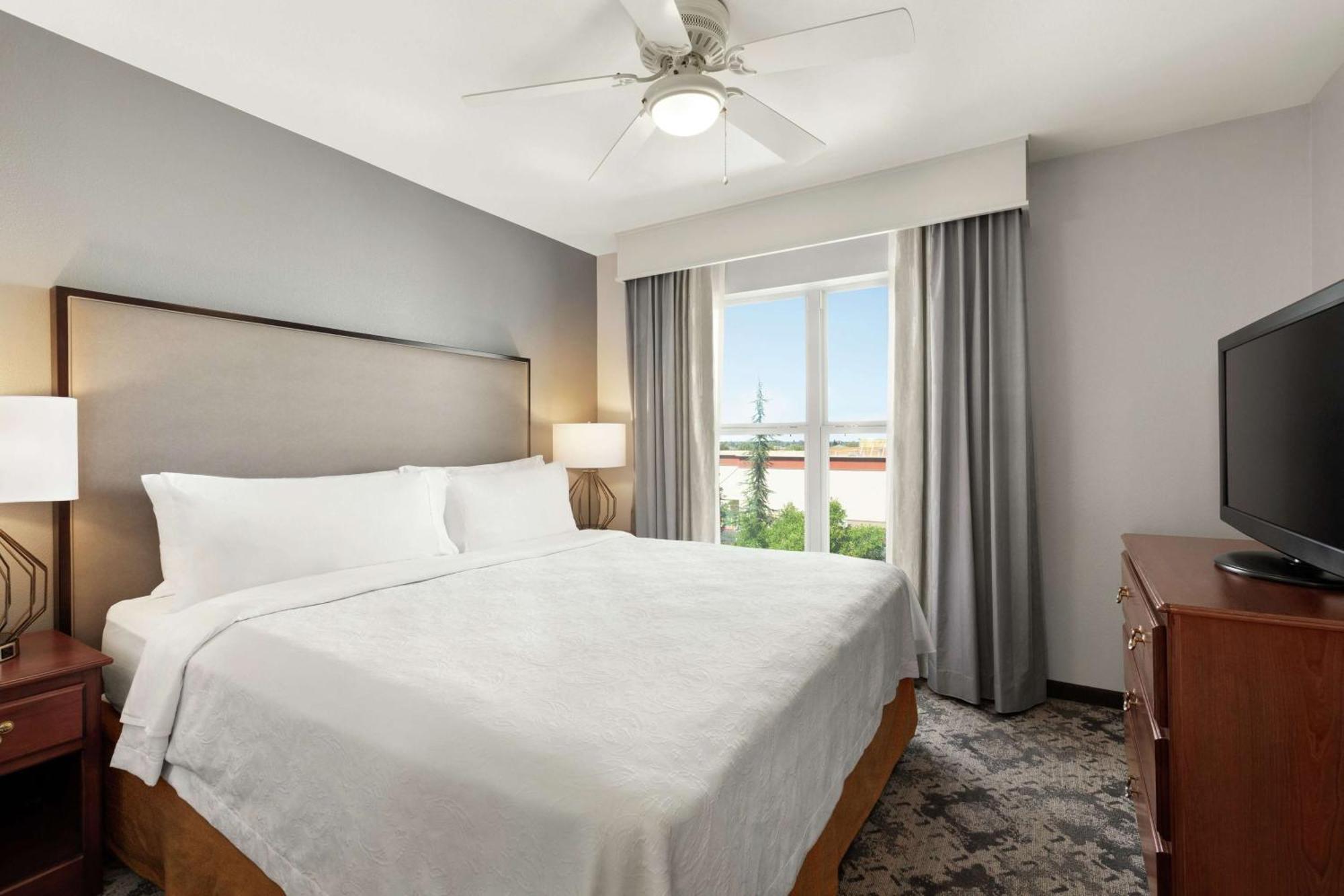 Homewood Suites By Hilton Sacramento/Розвилл Экстерьер фото
